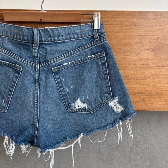 Reformation Dixie Denim Shorts, Size 29 - Picture 11 of 13